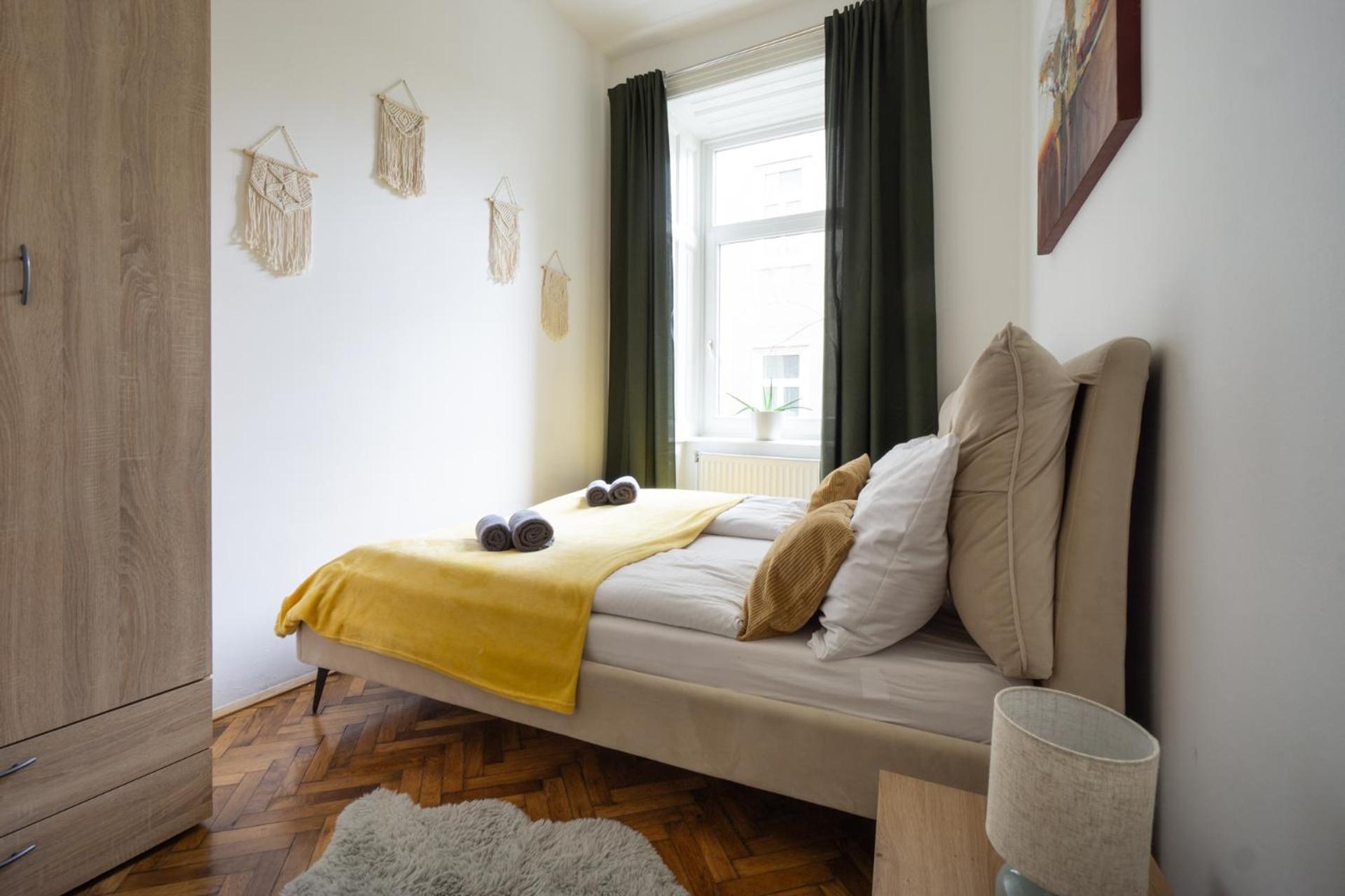 Central Apartment In Viennese Old Building Buitenkant foto